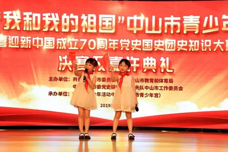觉得自己很丑 有点自卑 别人也说我不好看…游戏画面